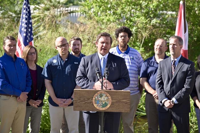 Governor Outlines Environmental Priorities At The University Of Florida